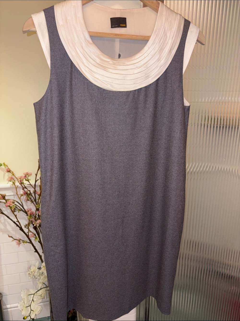 Fendi silk and wool blend shift dress-excellent preowned condition EU 38- US 2-4